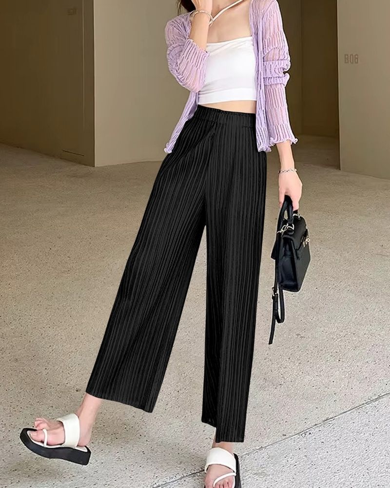 Classic Black Flowy Pleated Palazzo Trousers