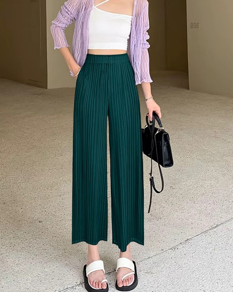 Flowy Accordion Pleat Palazzo in Deep Green