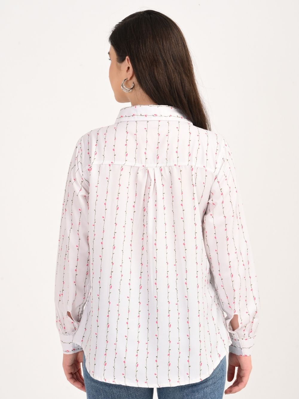 Back view of white blossom stripe floral shirt