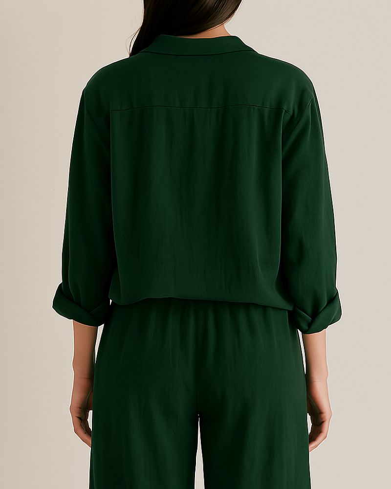 Back view of women’s crinkle cotton loungewear set in rich forest green

