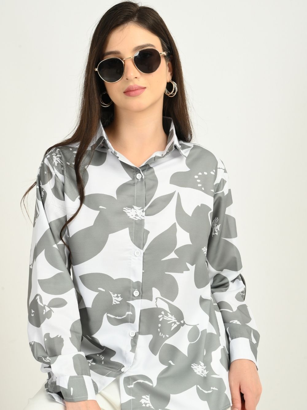Close-up with sunglasses grey floral shirt