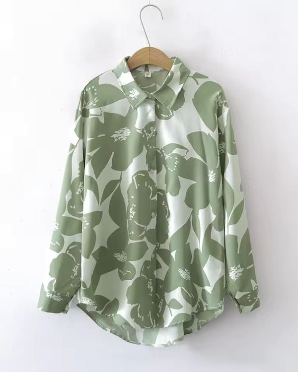 Front view of Verde Amour rayon shirt with sage green botanical print

